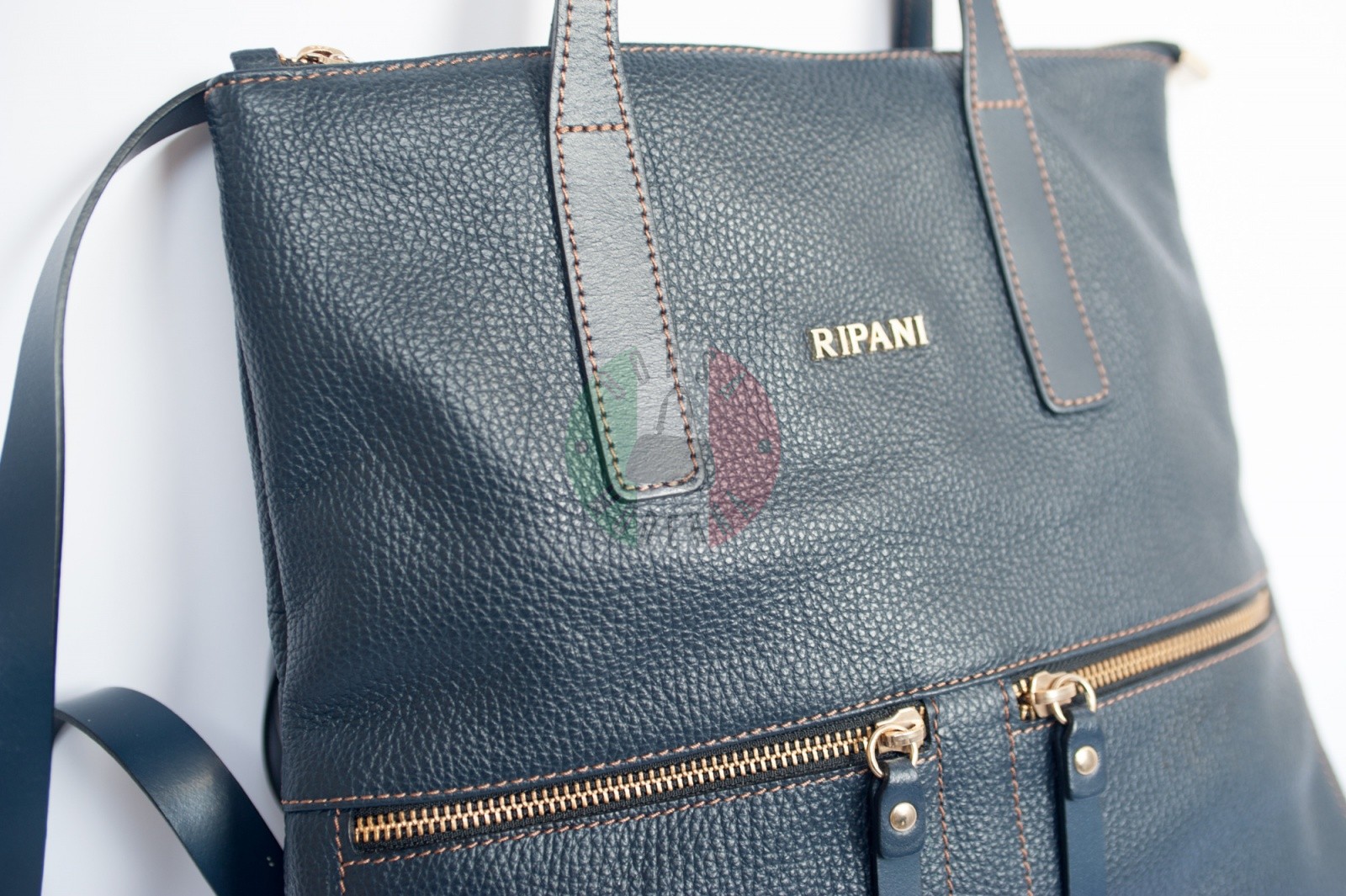 Фото 3 в полном размере Рюкзак Ripani 5056OO-blue из категории Женские рюкзаки